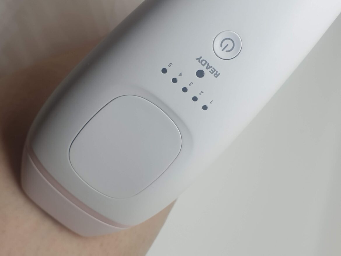Recensione Philips Lumea IPL serie 9000: Epilatore Laser