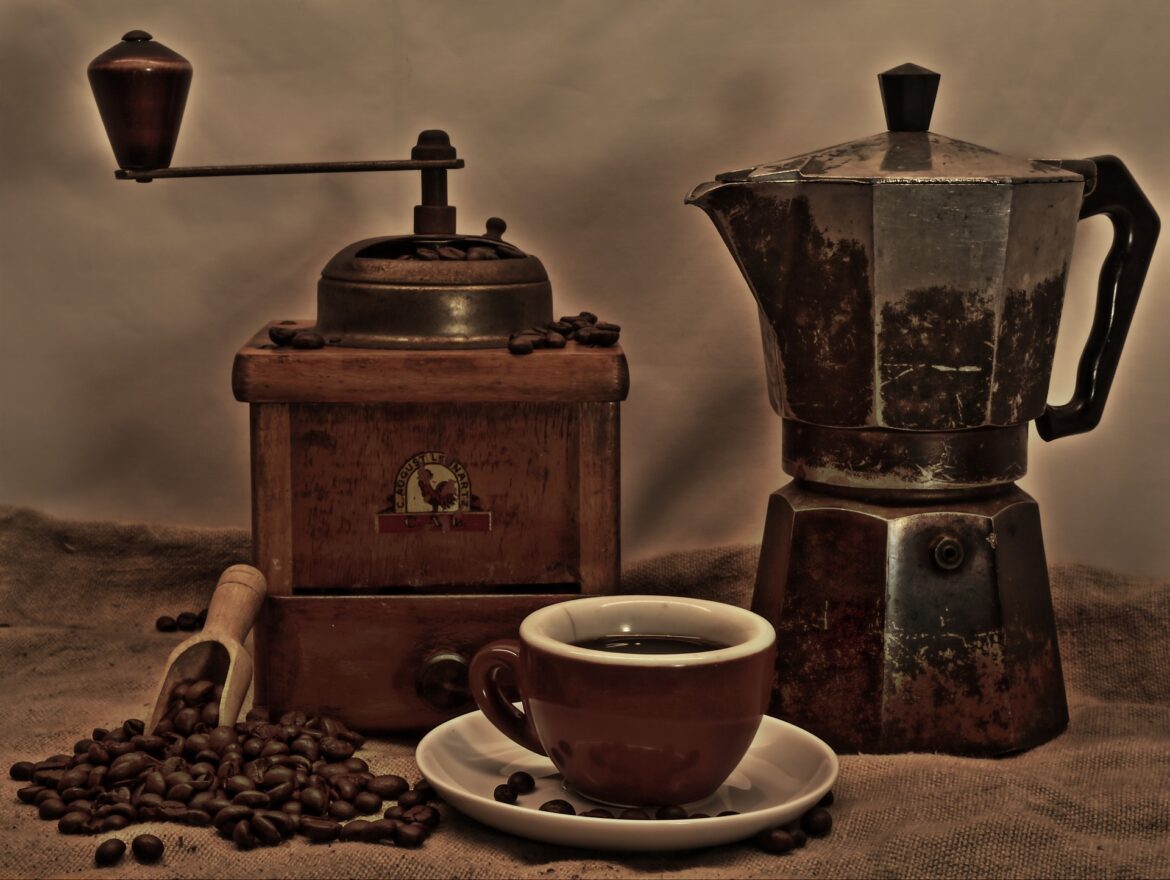 Le migliori macchine del caffé domestiche e automatiche, con macinacaffé: recensioni