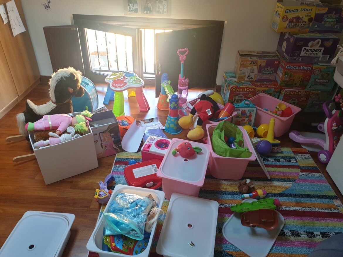 Come tenere in ordine la camera dei bambini: 8 prodotti per un ambiente ordinato