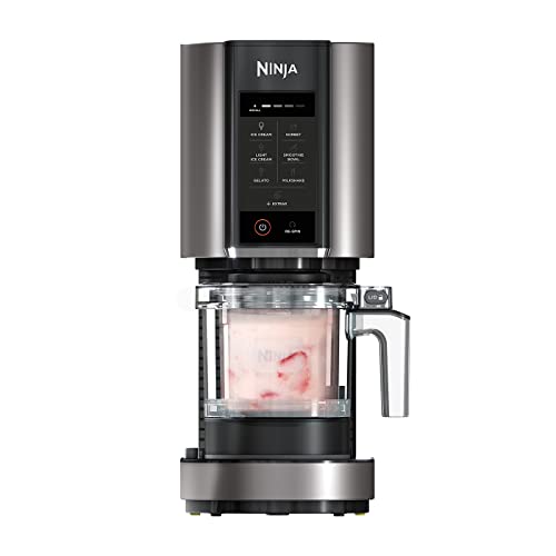 Ninja CREAMi Gelatiera, macchina per gelato e dessert congelati, 1,4 l, 3 vasetti, 7 programmi, per gelati, sorbetti, frullati, frappè, nero/argento, NC300EU Ninja CREAMi Gelatiera, macchina per gelato e dessert congelati, 1,4 l, 3 vasetti, 7 programmi, per gelati, sorbetti, frullati, frappè, nero/argento, NC300EU